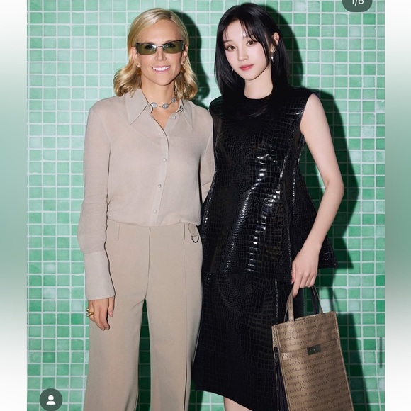 Like new TORY BURCH Angle Croc Embossed Midi Skirt $1,198 - Picture 3 of 13